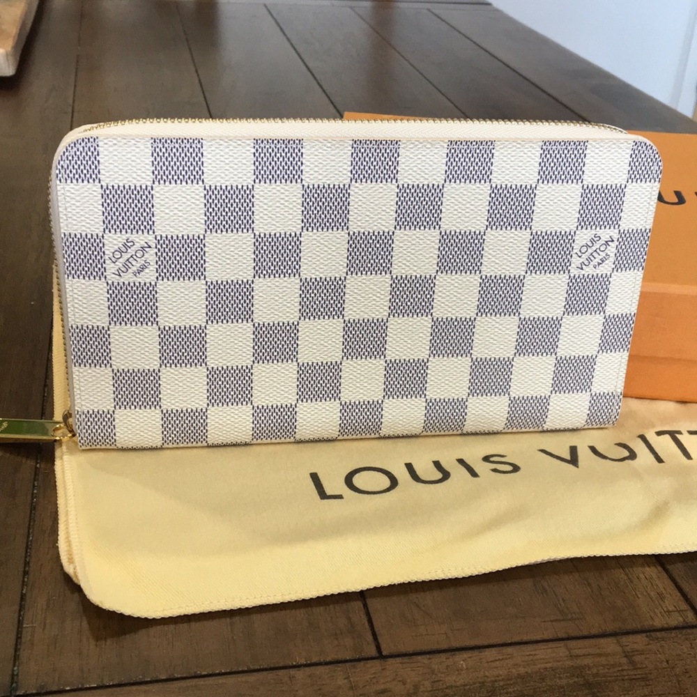Louis Vuitton Wallet Damier Azur